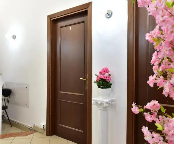 Termini Paradiso 酒店 *